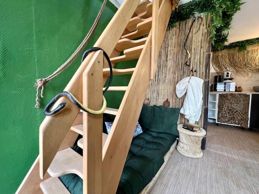 Nuit Dans La Jungle - Love Room Souppes-sur-Loing Exterior foto